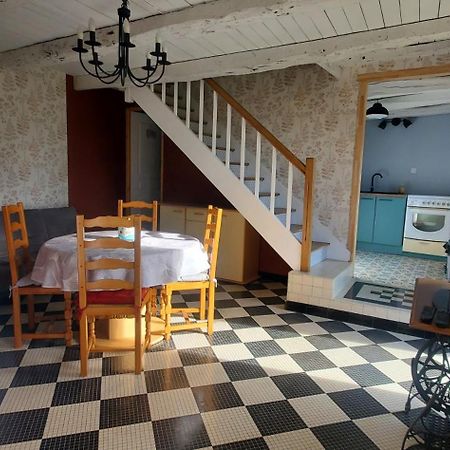 Location Petite Maison Ambazac Екстериор снимка