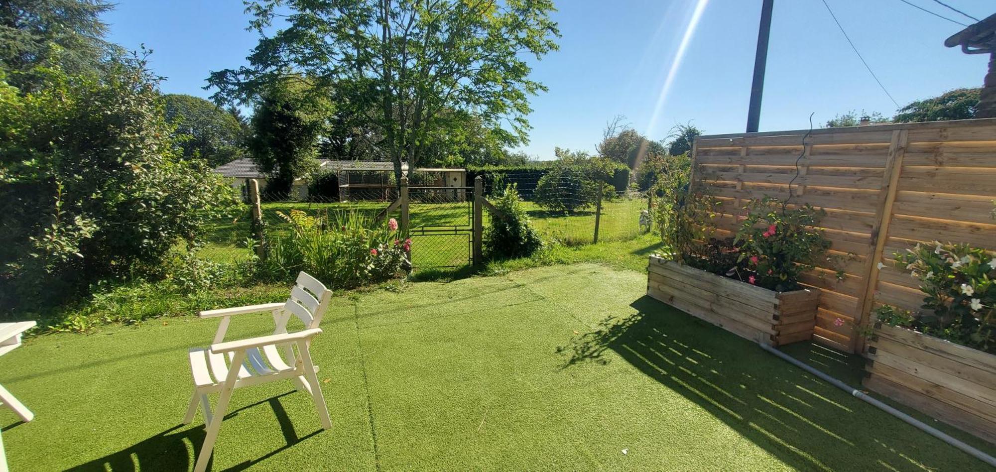 Location Petite Maison Ambazac Екстериор снимка
